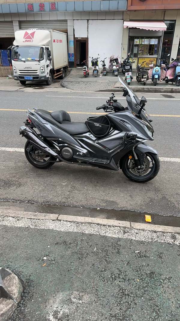 二手光阳AK550