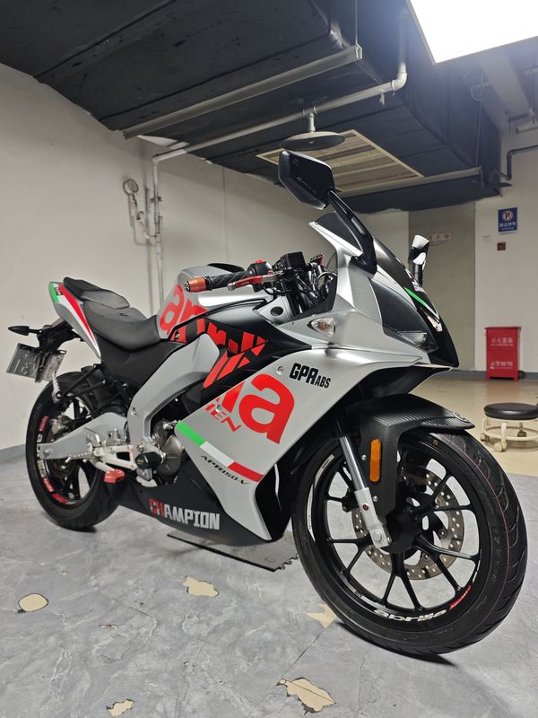 二手宗申阿普利亚GPR150R