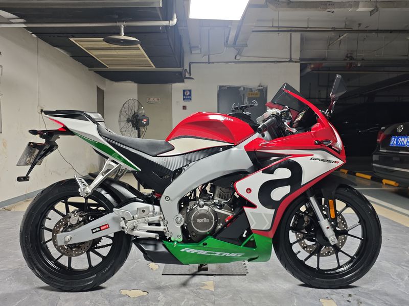 二手宗申阿普利亚GPR250R