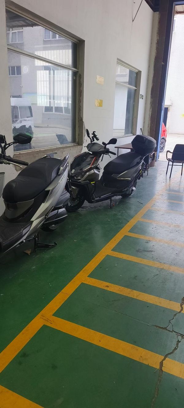 二手QJMOTOR鸿150RS