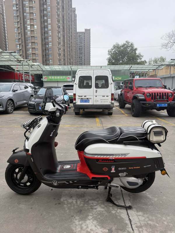 二手维多利亚Sixties 250Si
