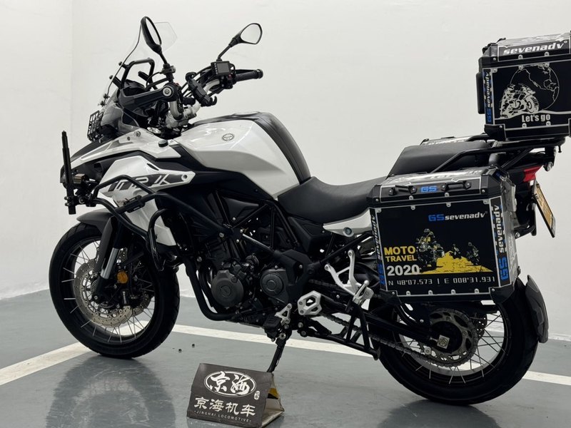 二手贝纳利金鹏 TRK502
