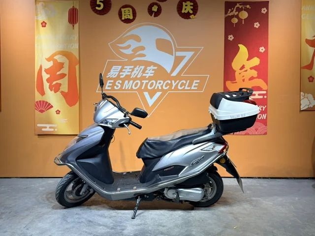 二手五羊本田Stream 幻鲨125