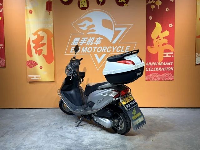 二手五羊本田Stream 幻鲨125