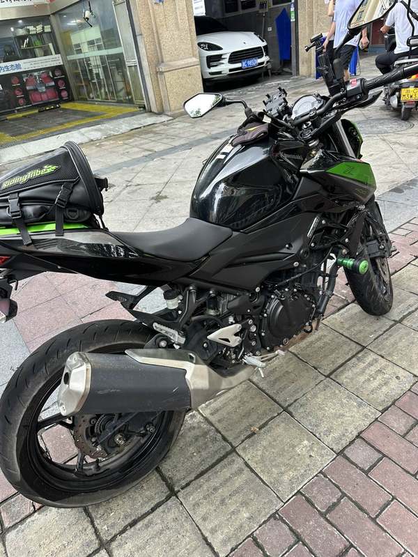 二手川崎Z400