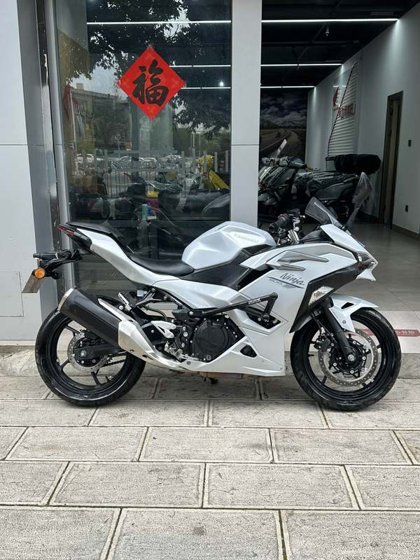 二手川崎Ninja 500