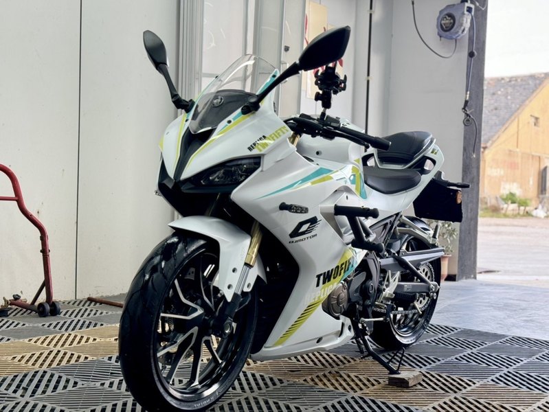 二手QJMOTOR赛250