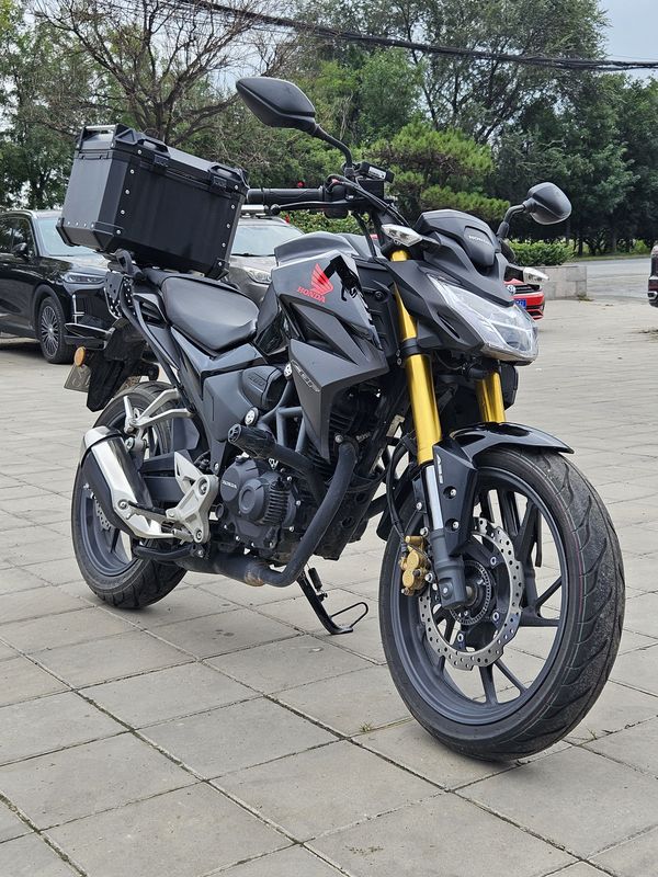 二手新大洲本田CBF190R