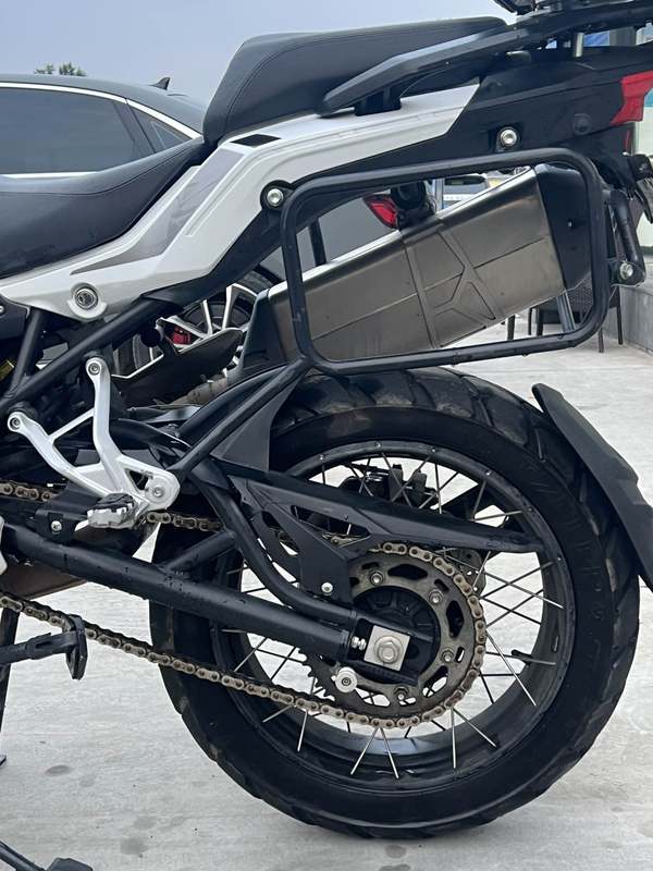 二手贝纳利金鹏 TRK502