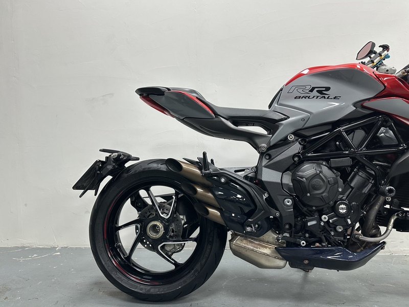 二手奥古斯塔Brutale 800