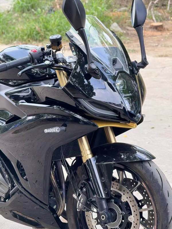 二手贝纳利龙卷风 Tornado 402R