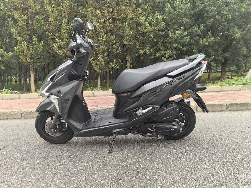 二手新大洲本田裂行 RX125Fi