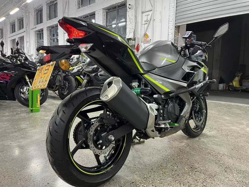 二手川崎Ninja 400
