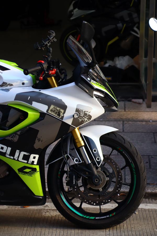 二手QJMOTOR赛250