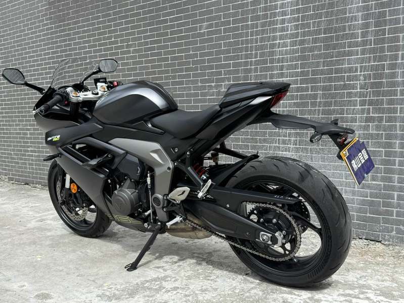 二手凯旋Daytona 660