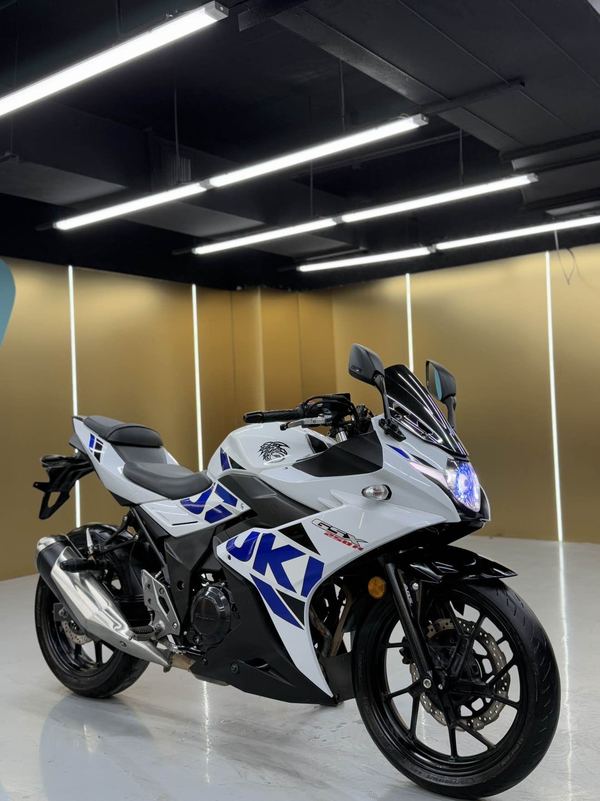 二手豪爵铃木GSX250R