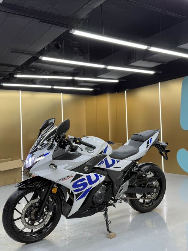 二手豪爵铃木GSX250R