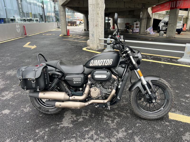 二手QJMOTOR闪300