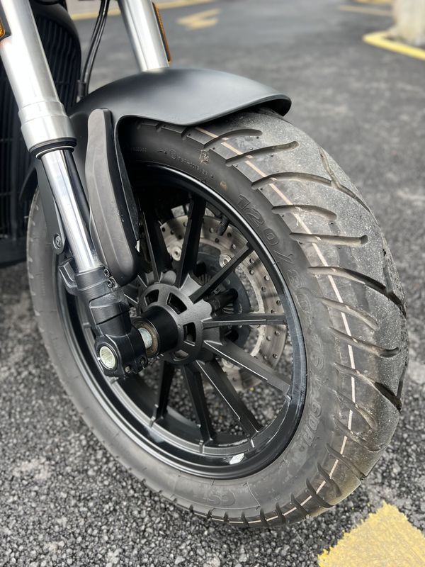 二手QJMOTOR闪300