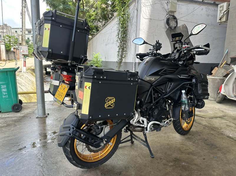 二手贝纳利TRK552