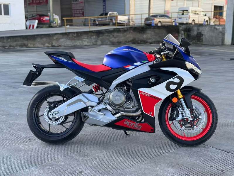 二手阿普利亚RS 660 