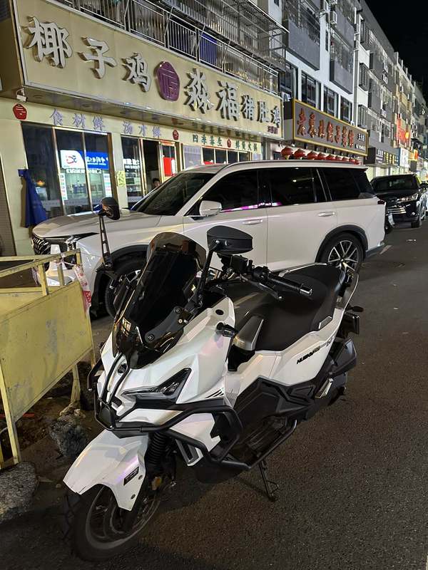 二手三阳哈士奇 Husky ADV150