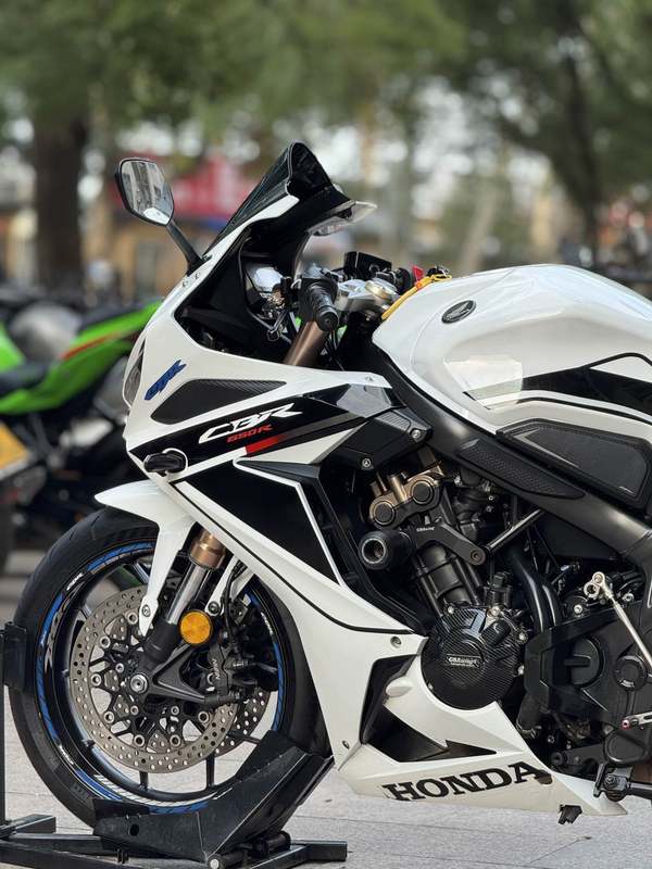 二手本田CBR650R