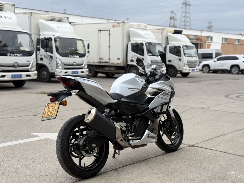二手川崎Ninja 400
