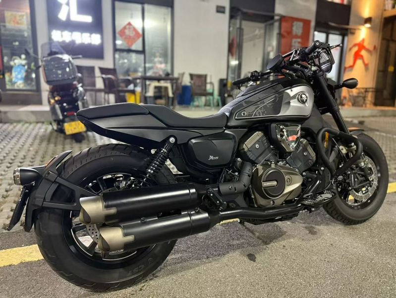 二手QJMOTOR闪600