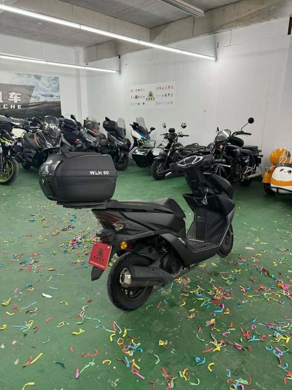 二手五羊本田NX125