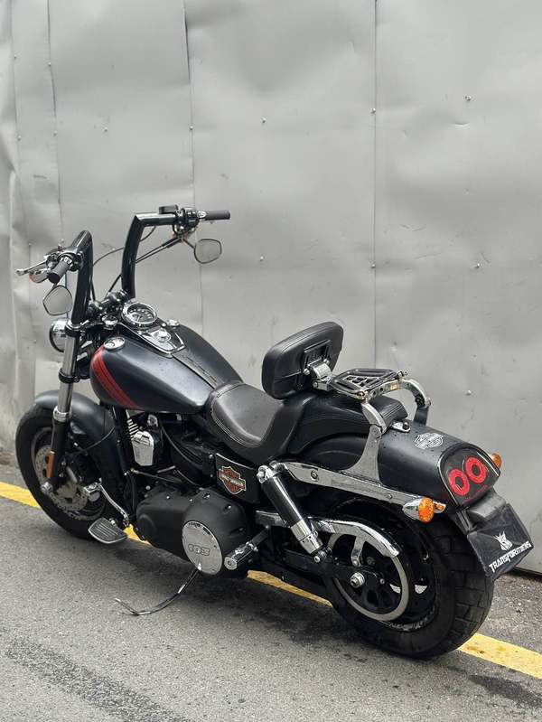 二手哈雷戴维森肥霸 Fat Bob
