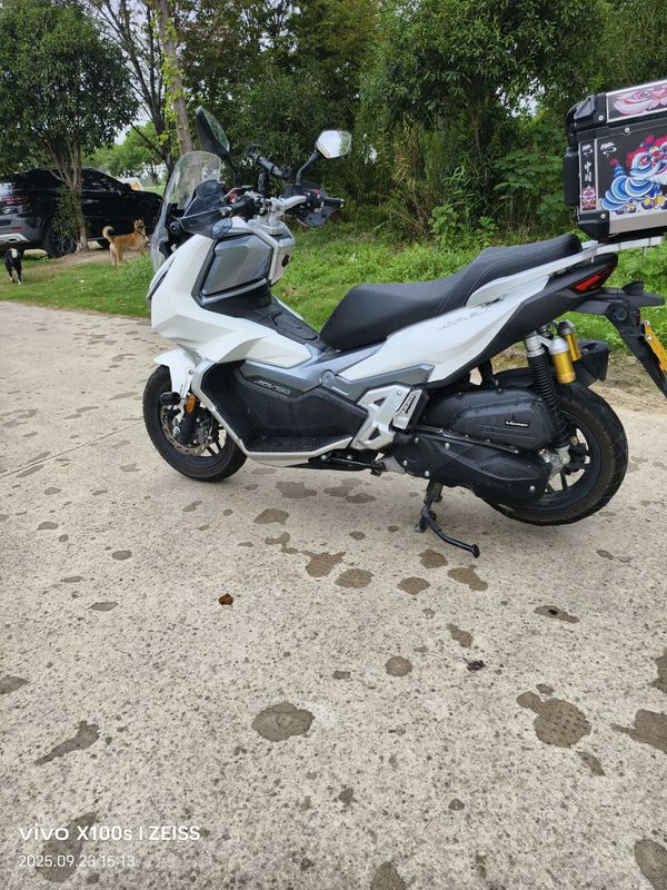 二手大阳V锐 ADV150