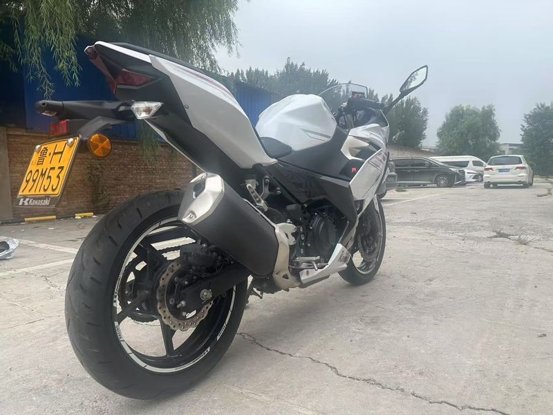 二手川崎Ninja 400