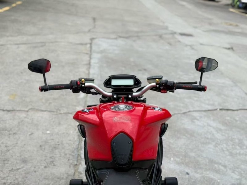 二手奥古斯塔Brutale 800