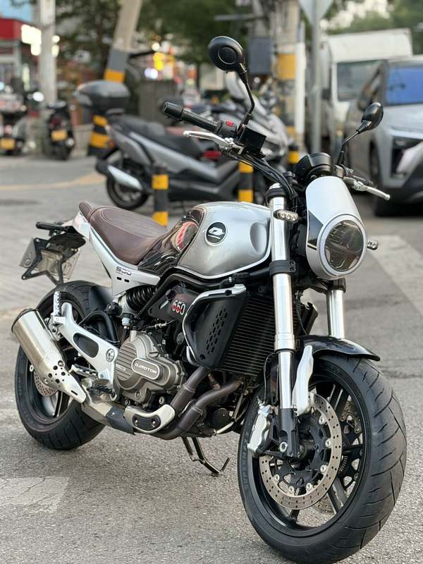 二手QJMOTOR逸550
