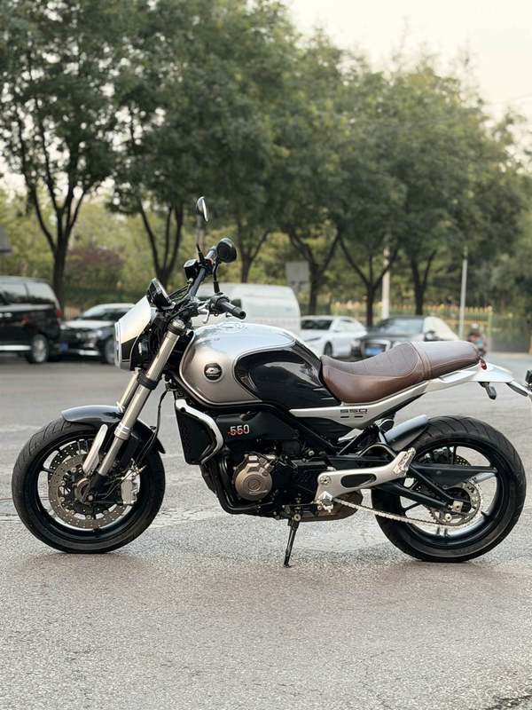 二手QJMOTOR逸550