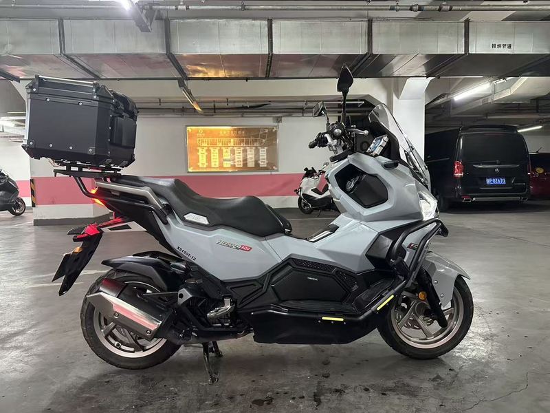 二手三阳哈士奇 Husky ADV150