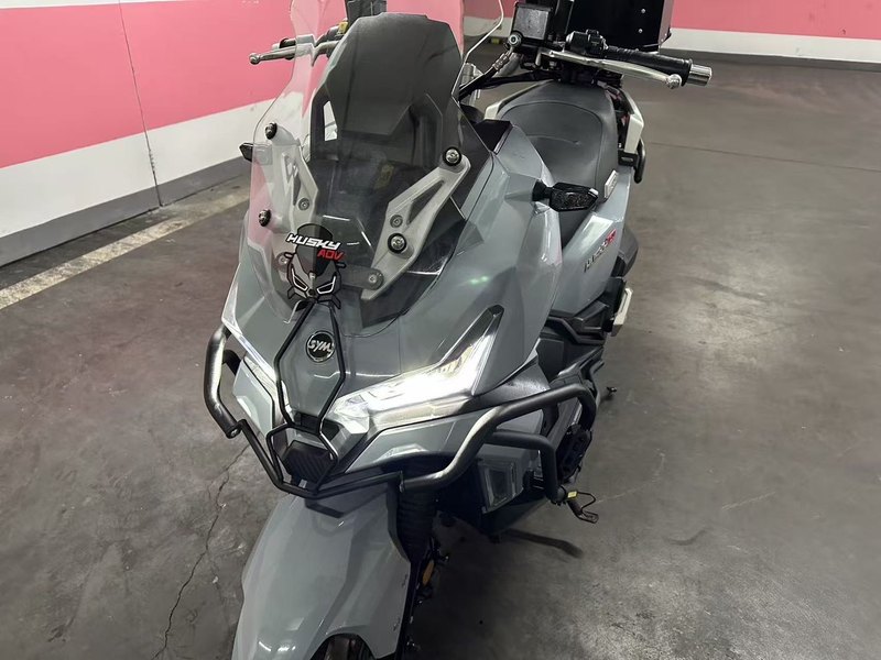 二手三阳哈士奇 Husky ADV150