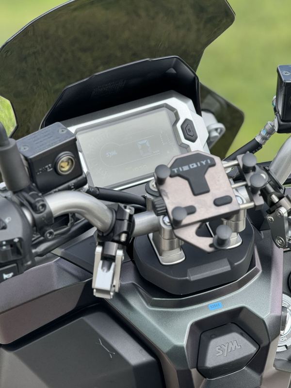 二手三阳哈士奇 Husky ADV150