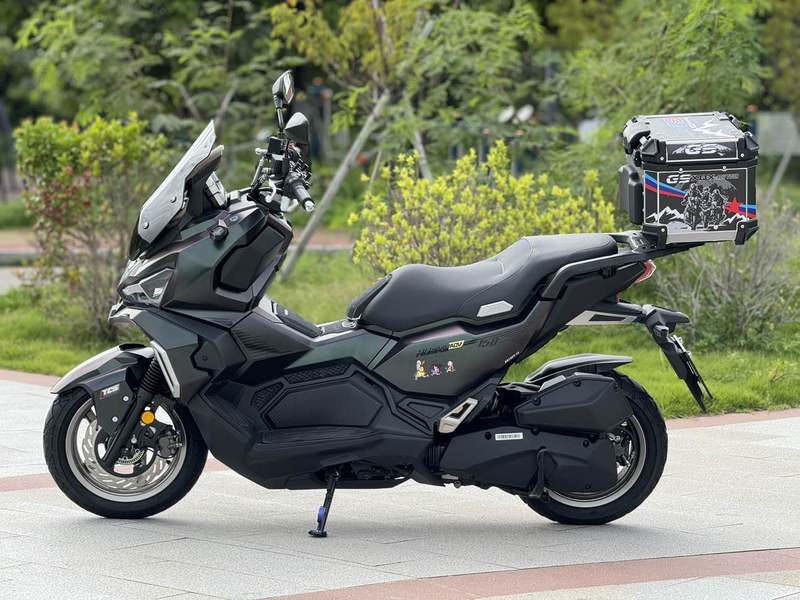 二手三阳哈士奇 Husky ADV150