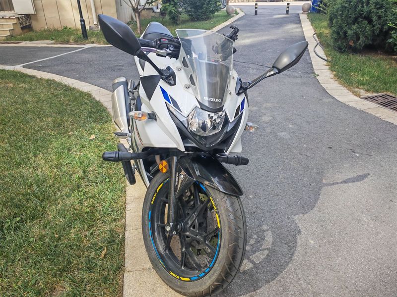 二手豪爵铃木GSX250R