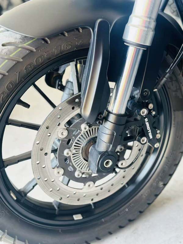 二手QJMOTOR闪300