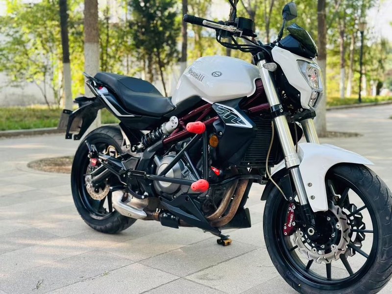 二手贝纳利蓝宝龙 BN302S