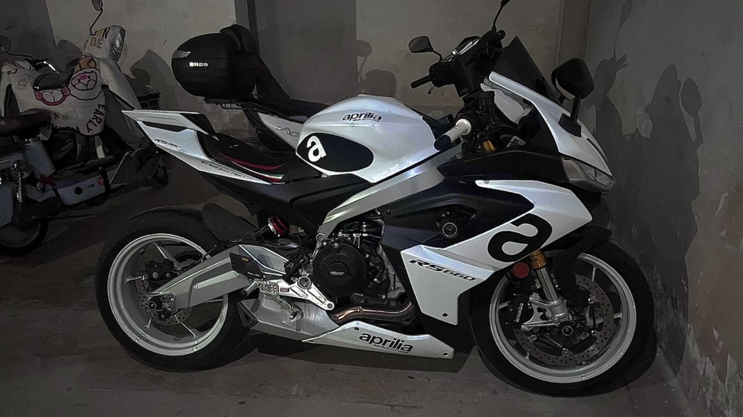 二手阿普利亚RS 660 