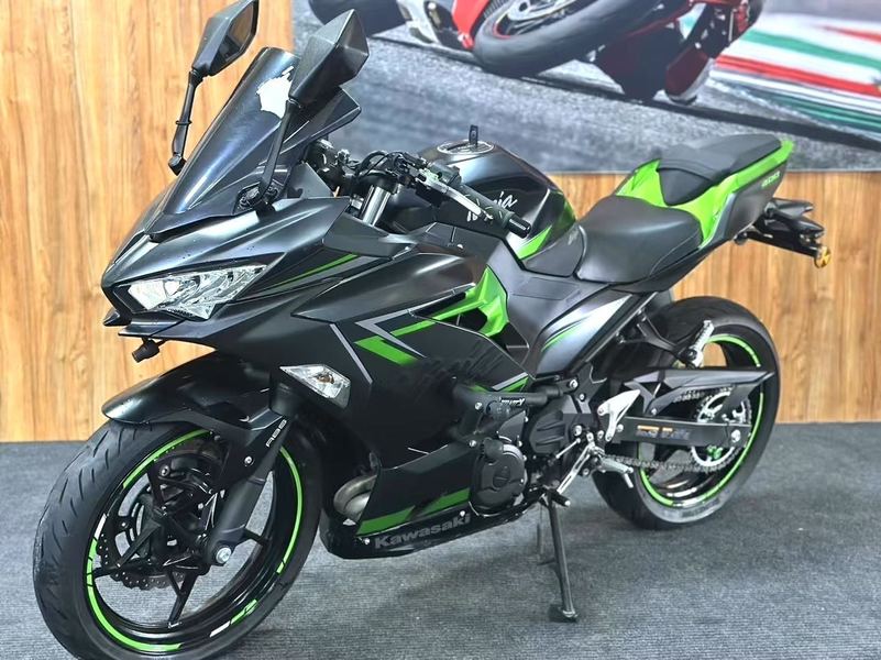二手川崎Ninja 400