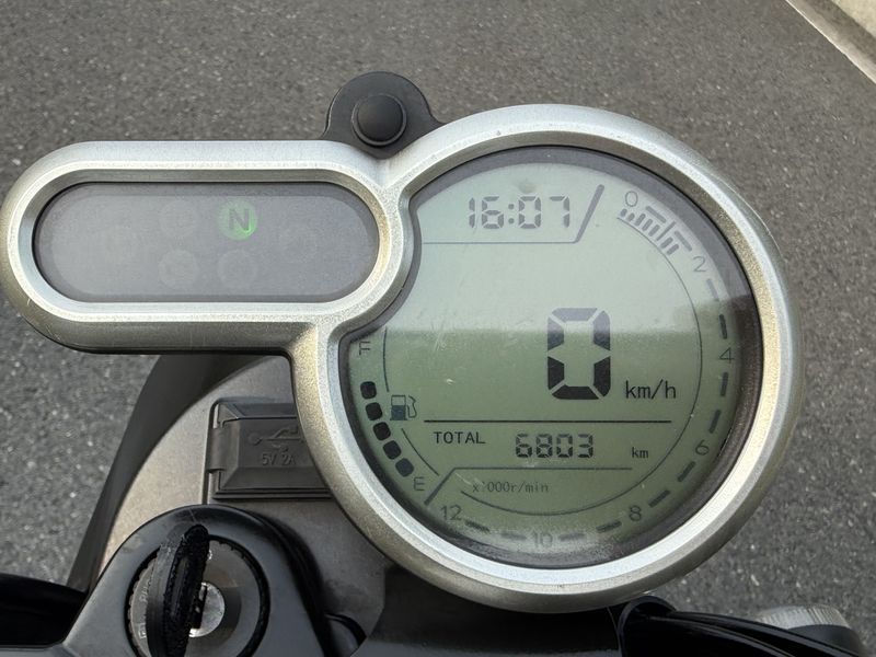 二手QJMOTOR逸250