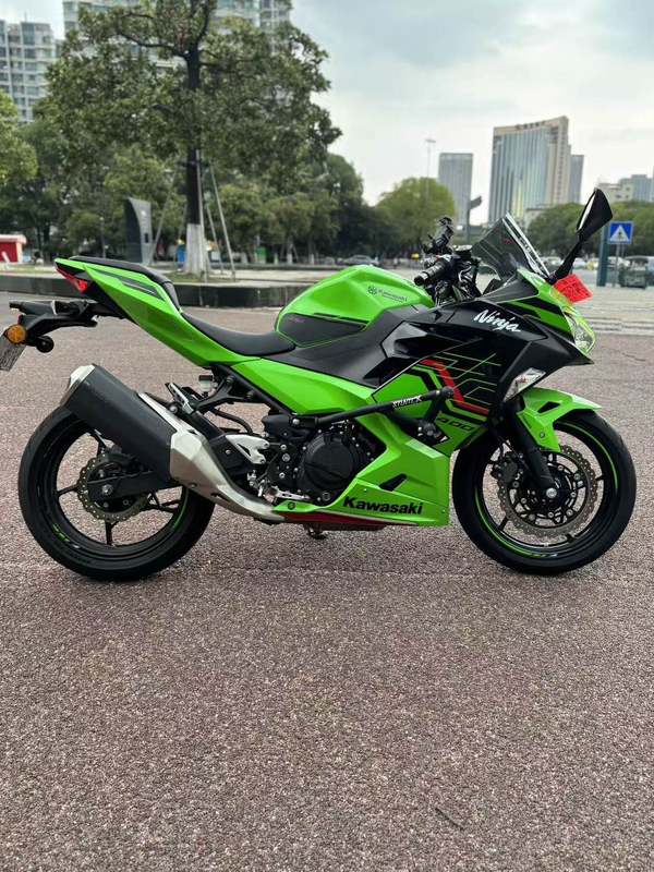 二手川崎Ninja 400