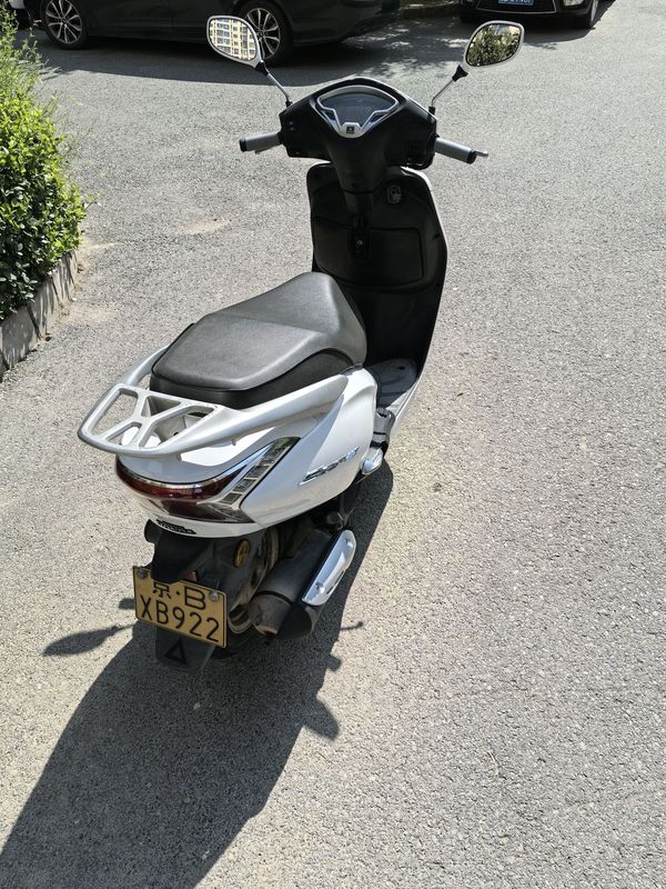 二手五羊本田SCR110 佳御