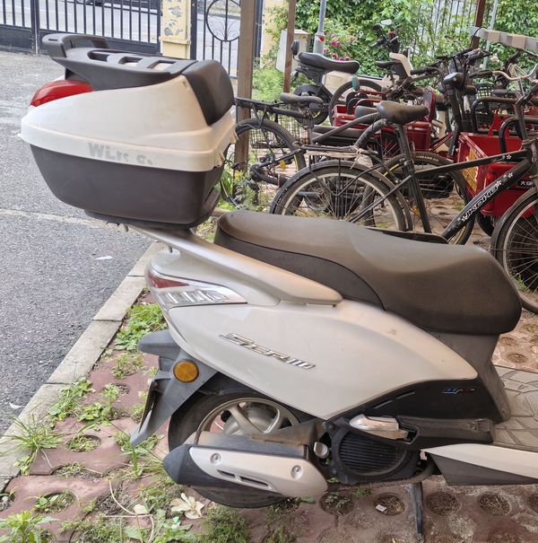 二手五羊本田SCR110 佳御