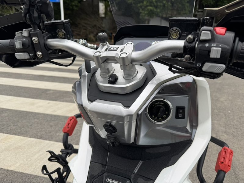 二手大阳V锐 ADV150